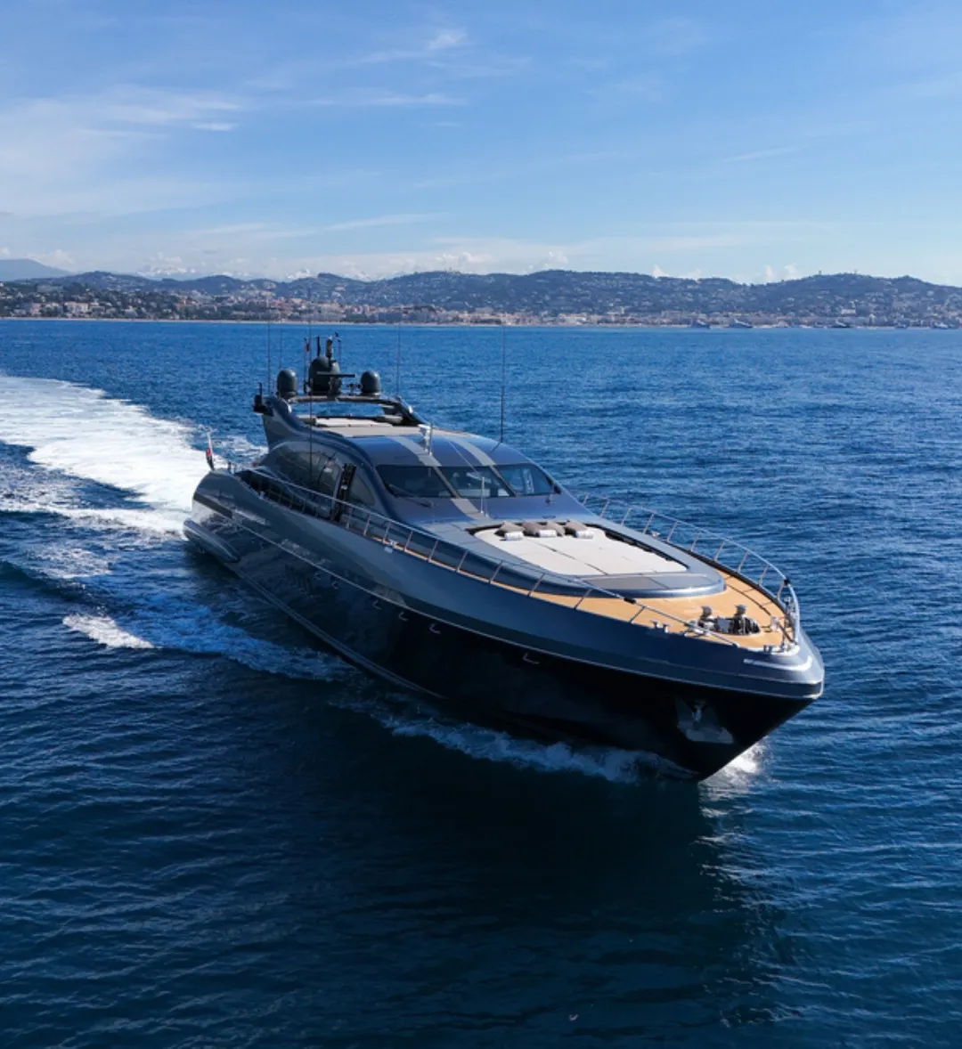 JFF — Mangusta 33.5m