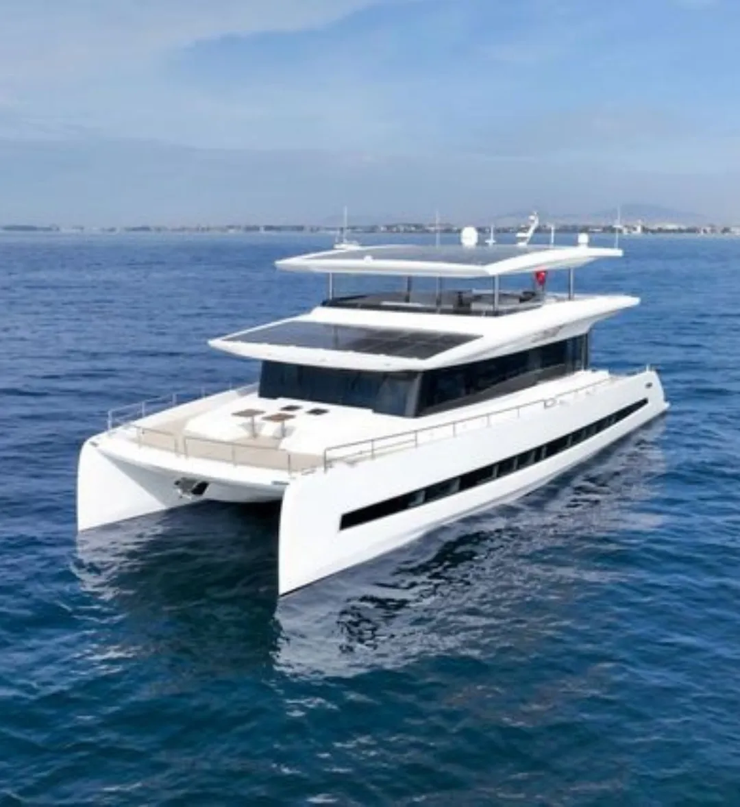 ATRAVERSIA — 24m Solar Catamaran