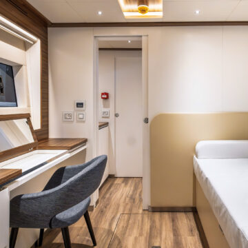 48 ATRAVERSIA – VisionF E-Cat 80 Catamaran Charter cabin 1 3